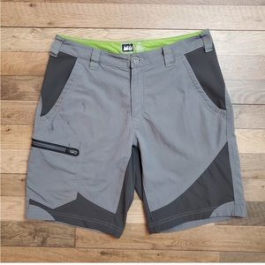 EUC REI Men's Venturi Shorts Two Tone Grey Outdoor, Adventure, Hiking, Size 30.